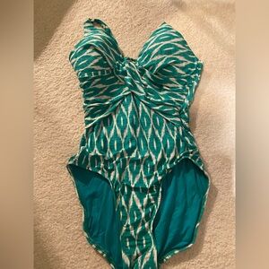 Robin Piccone Green and White Swimwear